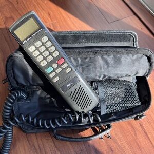 Vintage 1990s NEC TR5E800-31B cellular mobile phone, “Bag Phone”,   Display